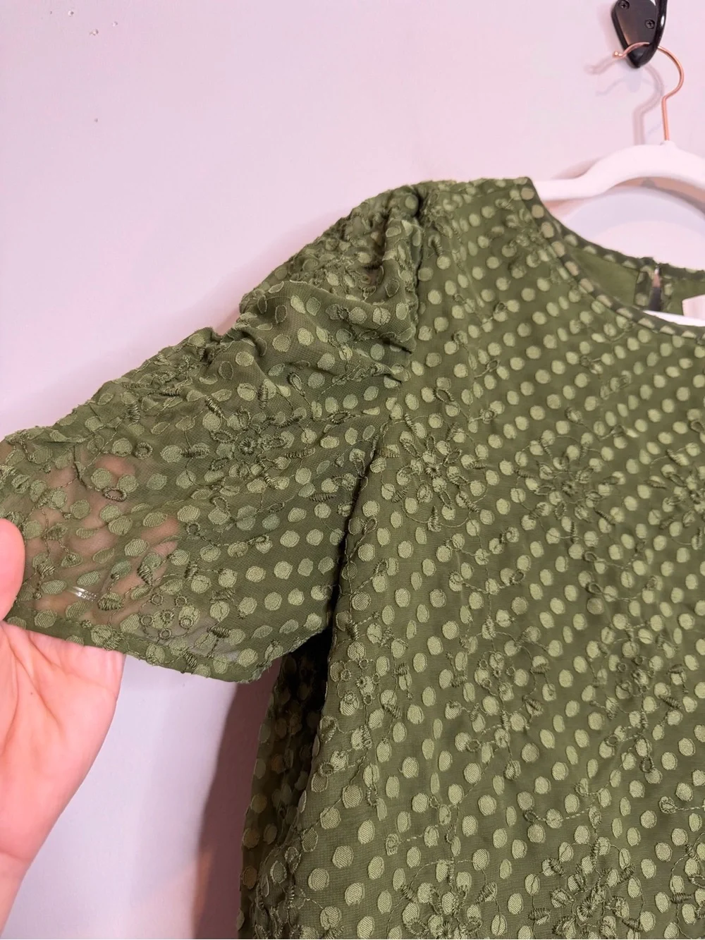 LOFT Olive Green Swiss Dot Floral Embroidered Puff Sleeve Blouse Large